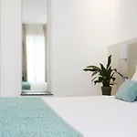 Ponti 호텔