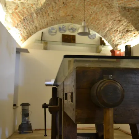 Ponti Angera