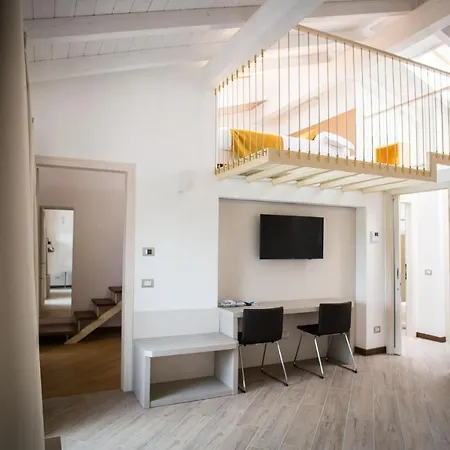 Ponti Hotel Angera